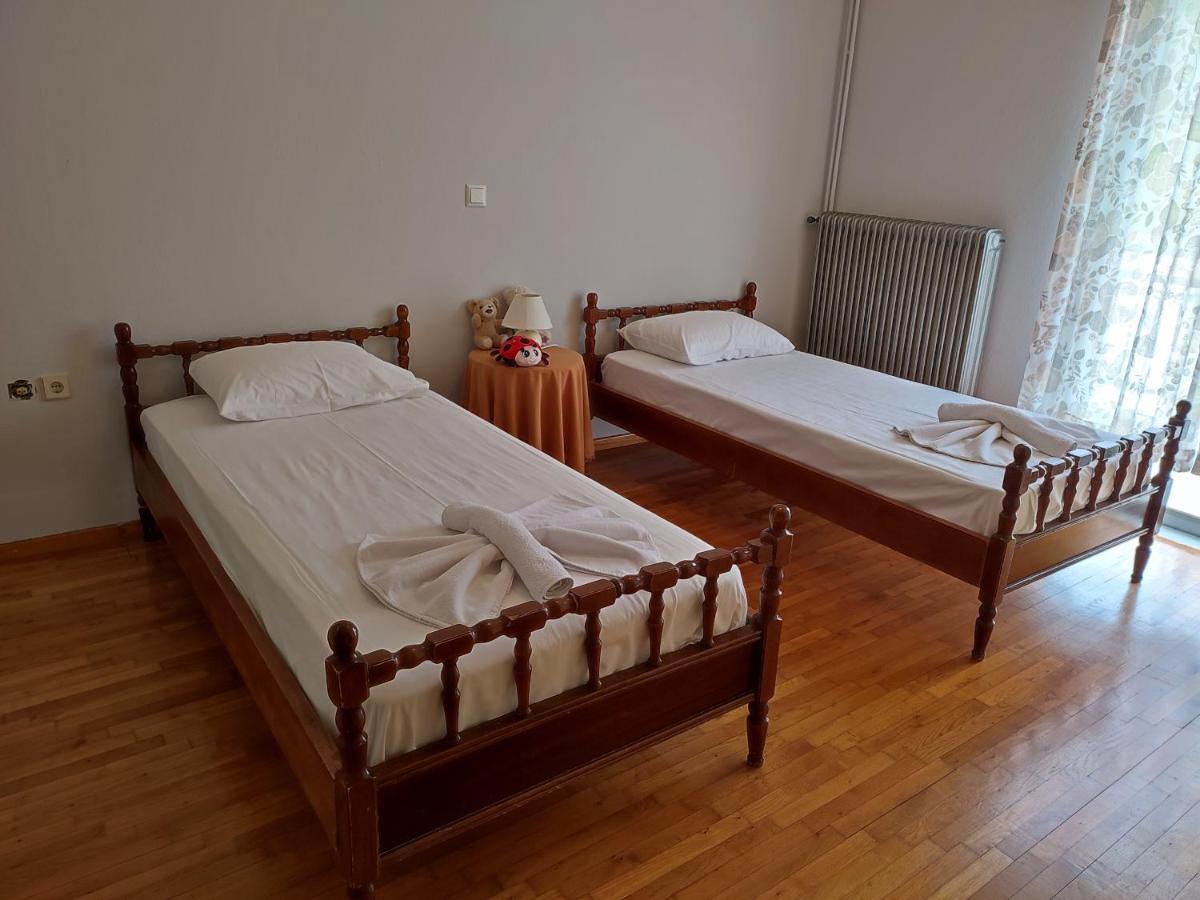 Thea Court Clio & Erato Apartments Palaiontsiflikion Luaran gambar