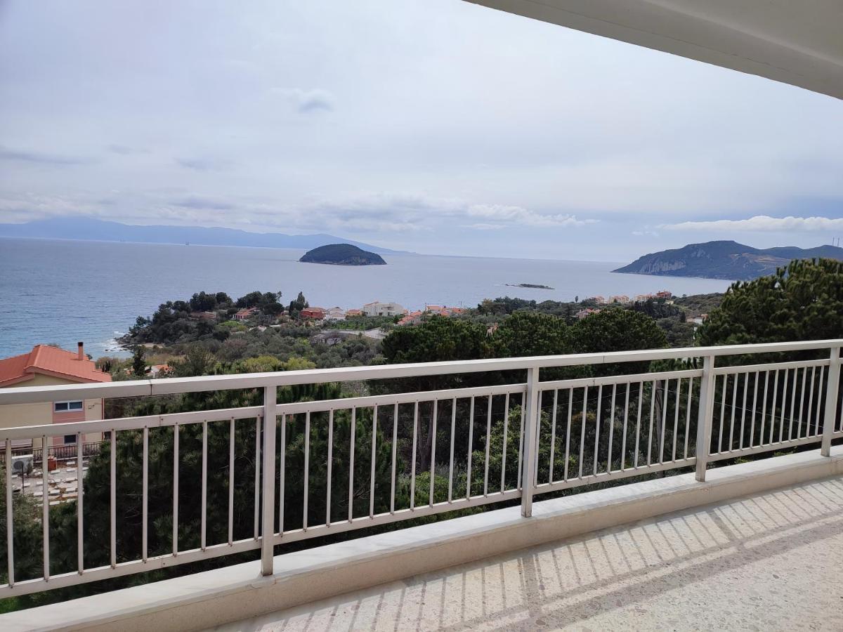 Thea Court Clio & Erato Apartments Palaiontsiflikion Luaran gambar