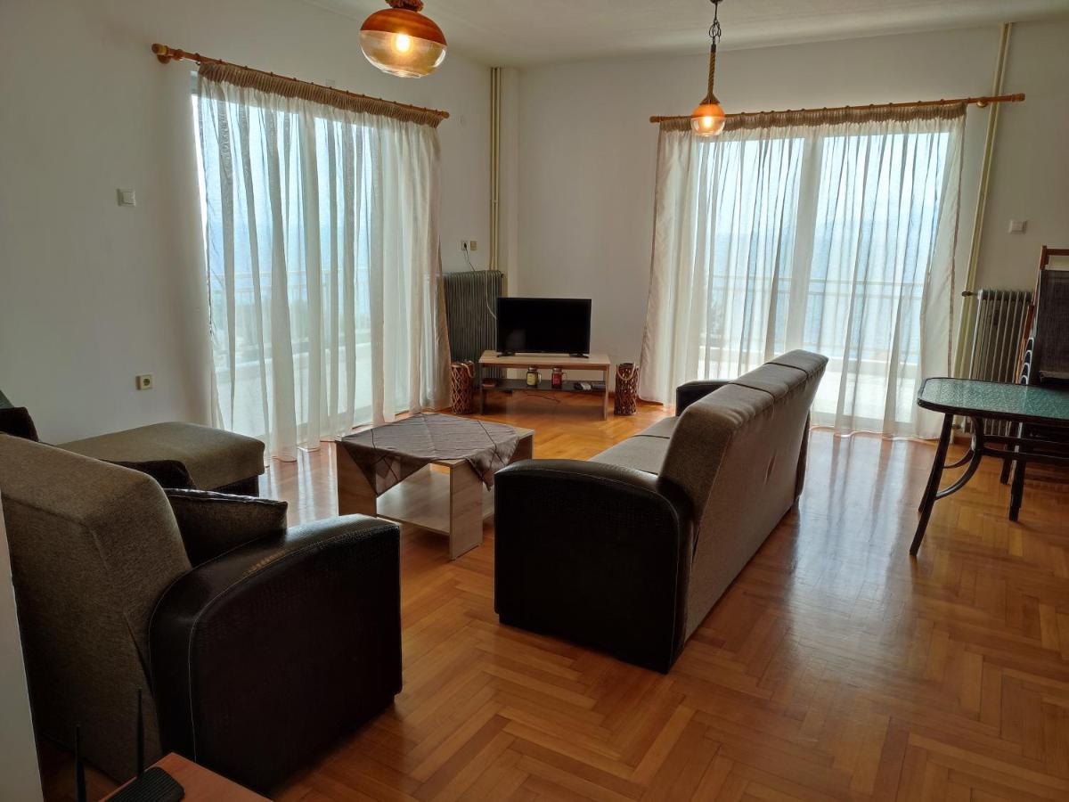 Thea Court Clio & Erato Apartments Palaiontsiflikion Luaran gambar
